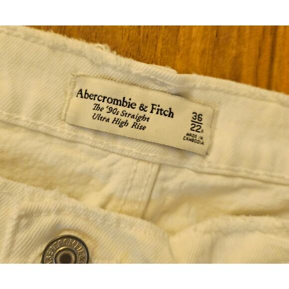 Abercrombie&Fitch NWT 36/22R White 90's Straight Ultra High Rise DistressedPants - Picture 3 of 13